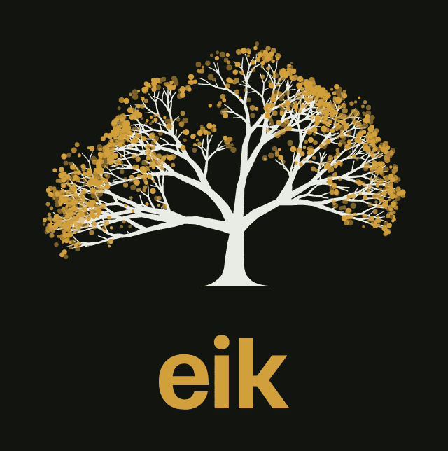 the oak and eik the oak growinging